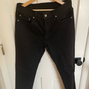 Levi’s Men’s 511 Slim Fit in black